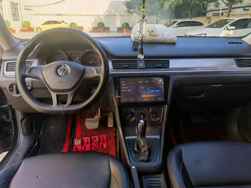 保定16年大众宝来7