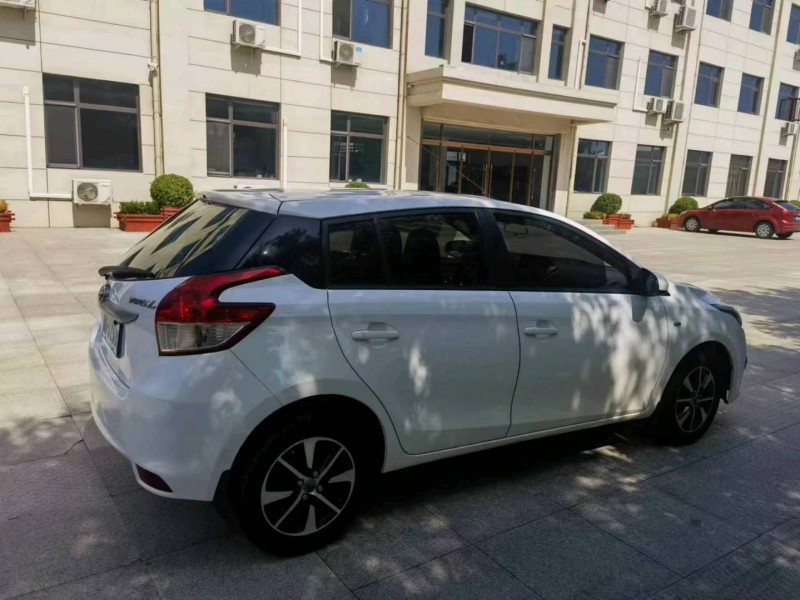 保定16年丰田YARiS L 致炫4