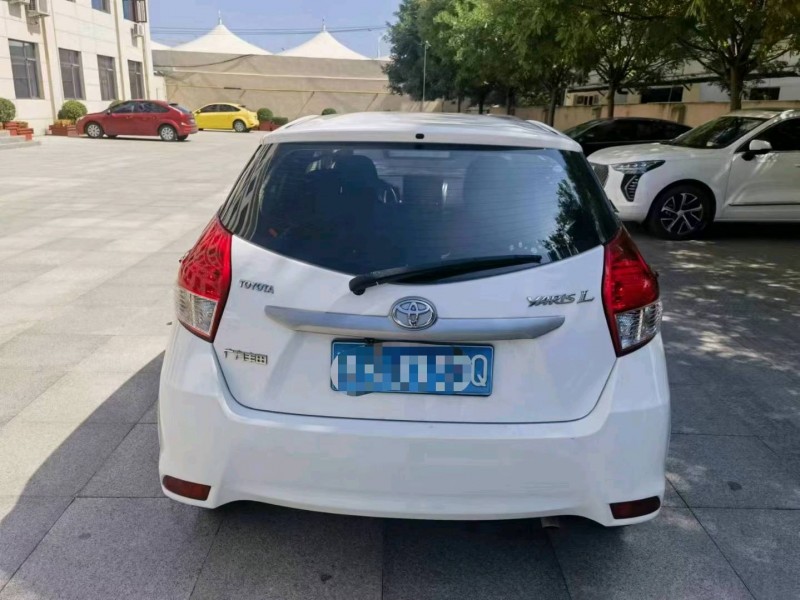 保定16年丰田YARiS L 致炫9