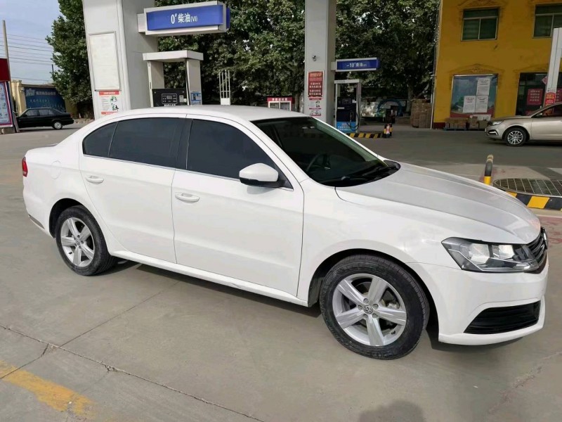 保定19年大众朗逸3