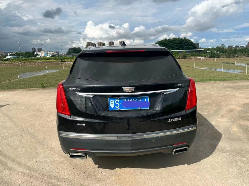 珠海17年凯迪拉克XT59