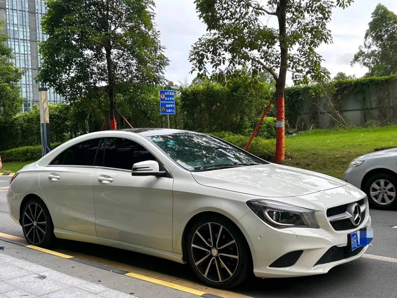 广州15年奔驰CLA2