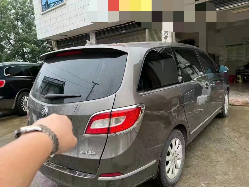 广州13年别克GL88