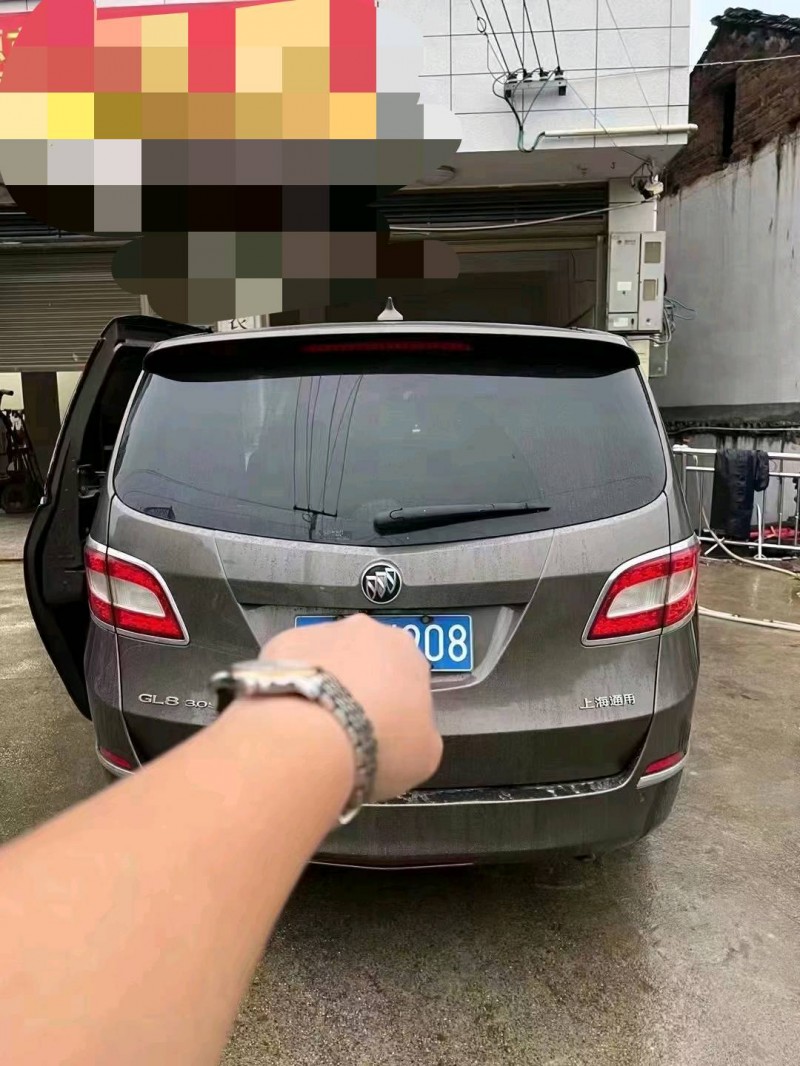 广州13年别克GL89