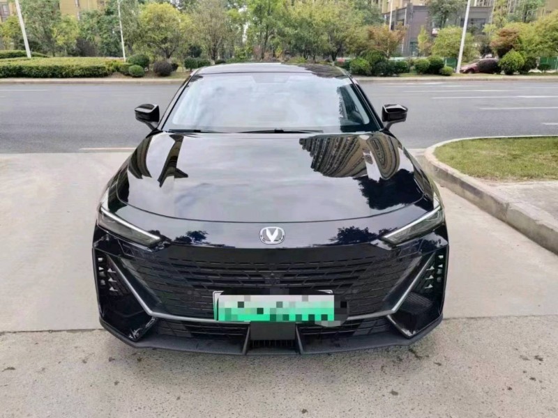 六盘水23年长安汽车UNI-V1