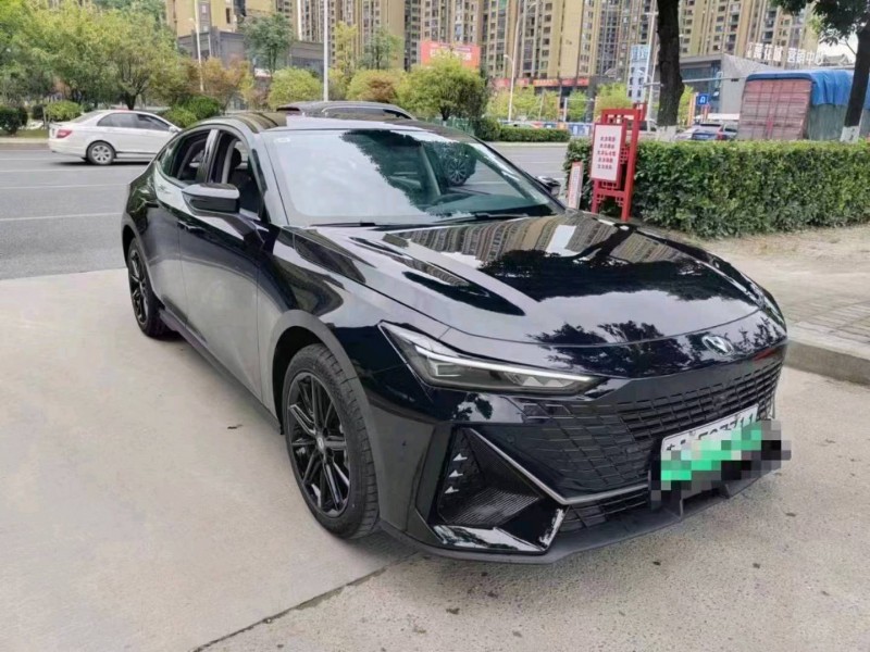 六盘水23年长安汽车UNI-V8