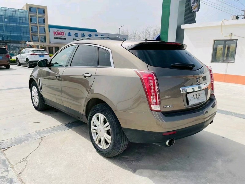 淄博14年凯迪拉克SRX8