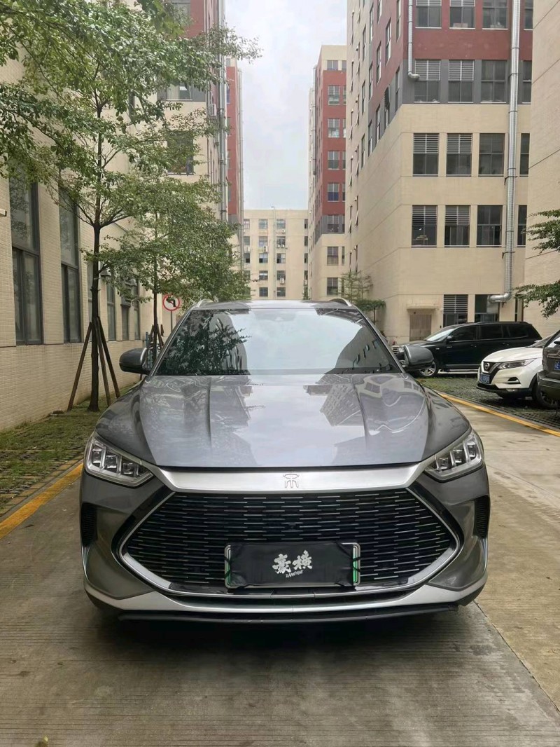 广州22年比亚迪宋1