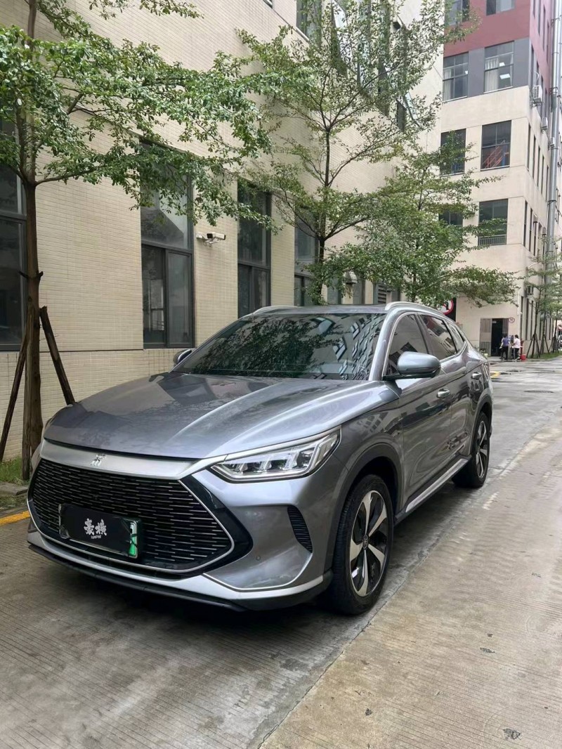 广州22年比亚迪宋3