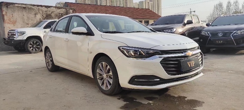 青岛22年雪佛兰科鲁泽4