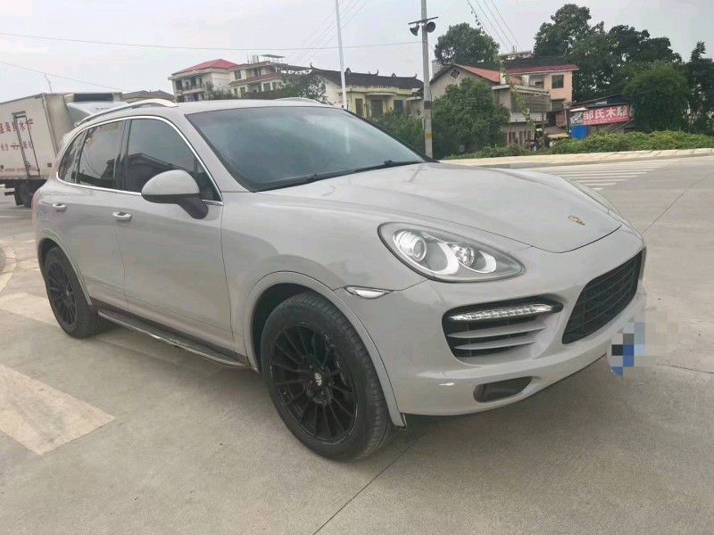 邯郸14年保时捷卡宴3