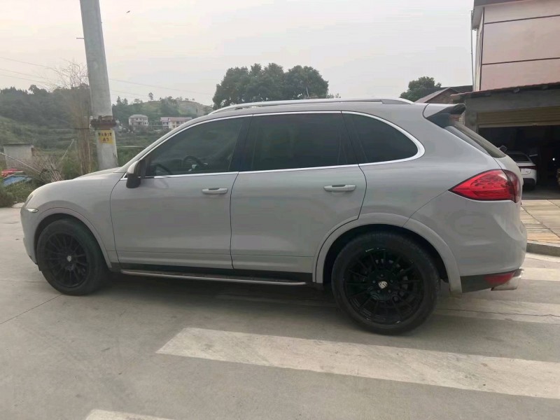 邯郸14年保时捷卡宴6