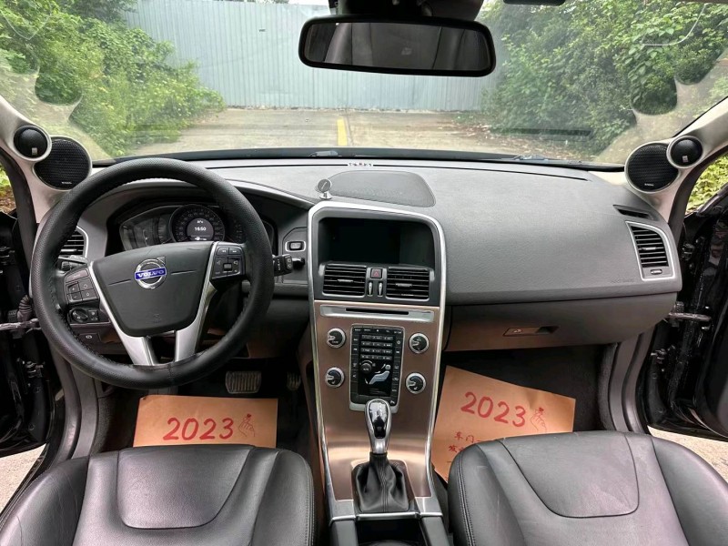 徐州16年沃尔沃XC605