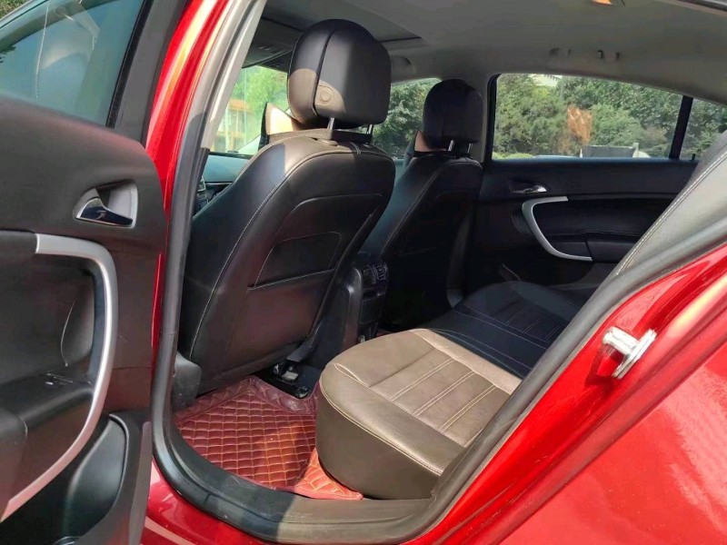 枣庄14年别克君威8