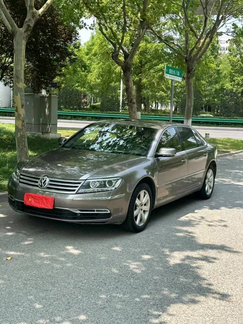 枣庄13年大众辉腾3