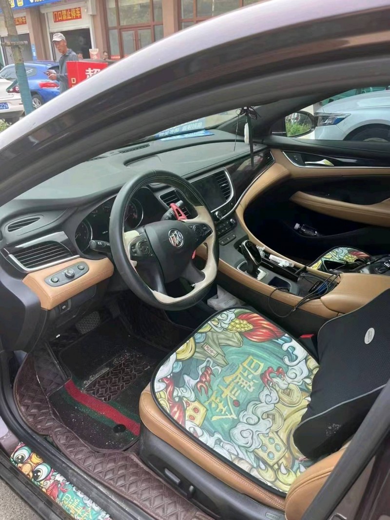 枣庄19年别克君越5