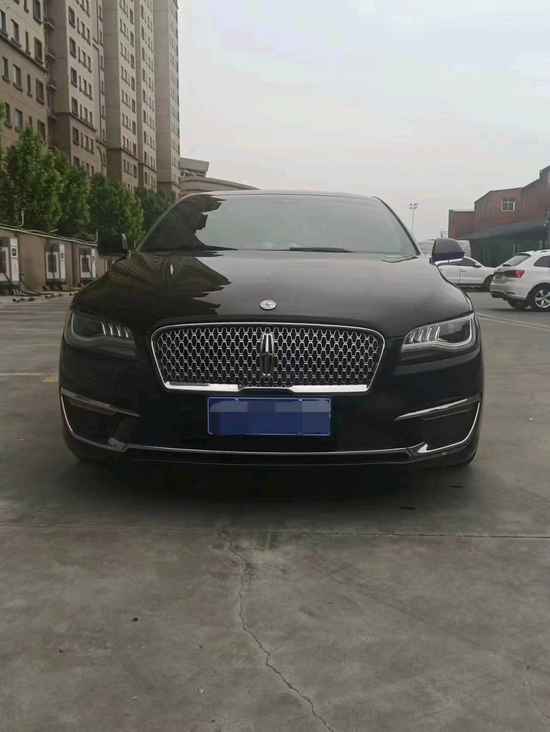 東營18年林肯MKZ1