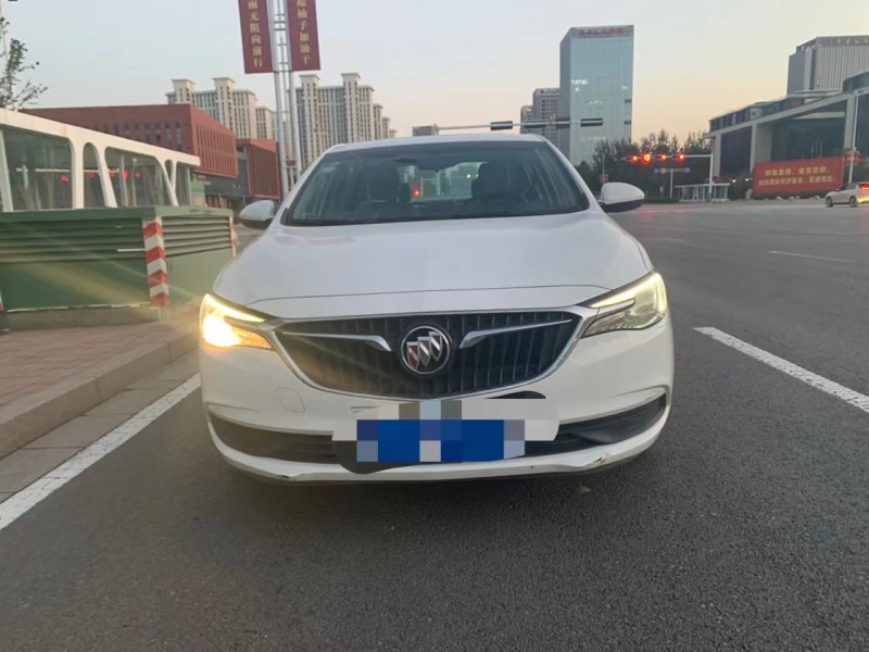 石家庄18年别克英朗1