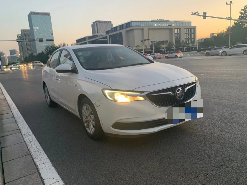 石家庄18年别克英朗2