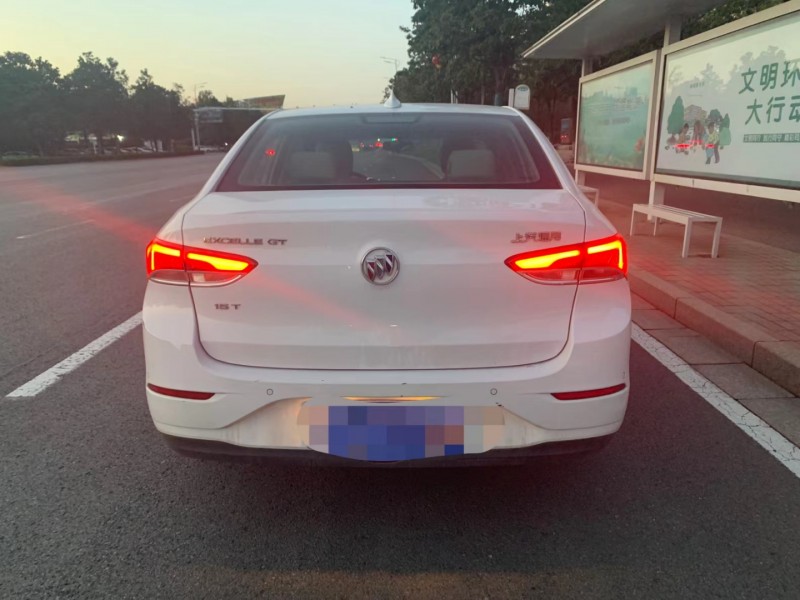 石家庄18年别克英朗7