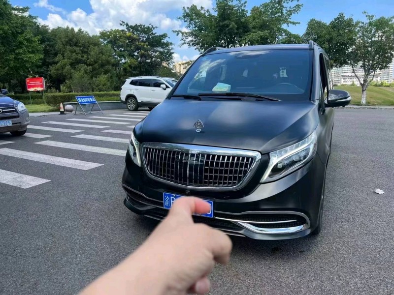 重庆19年奔驰V1