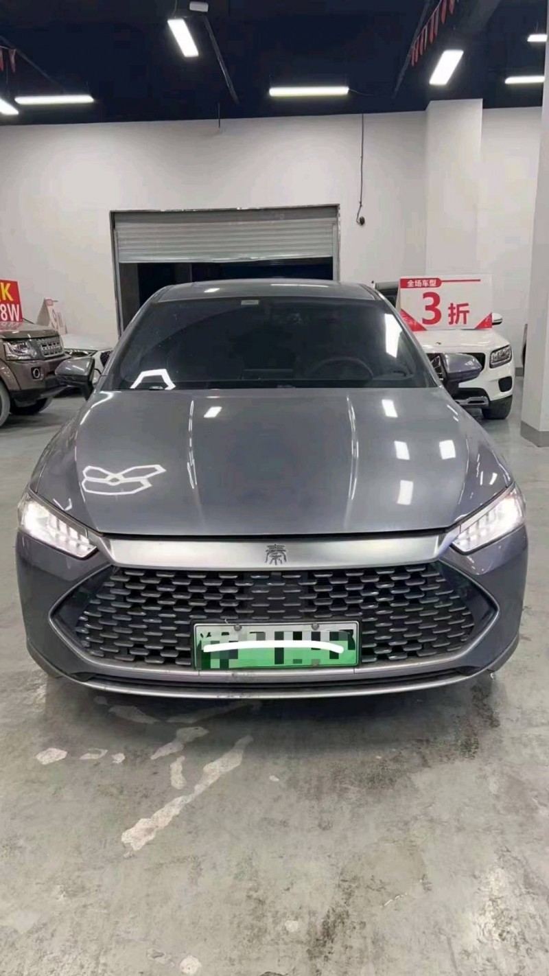 重庆21年比亚迪秦1