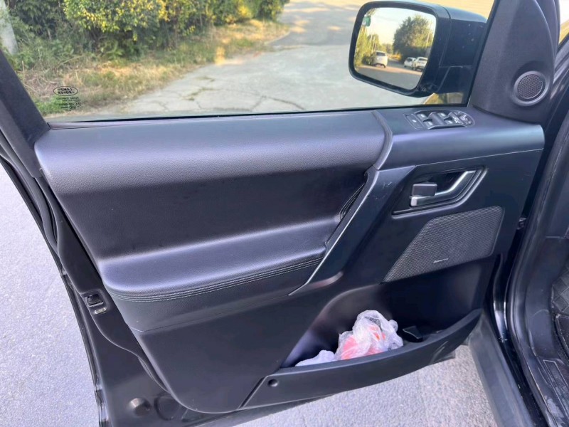 沈阳11年路虎神行者3