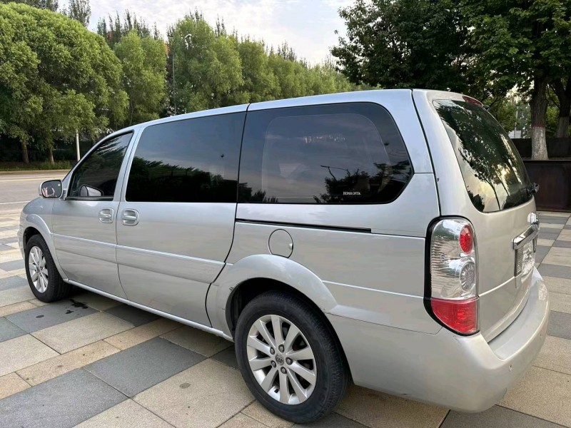 沈阳13年别克GL89