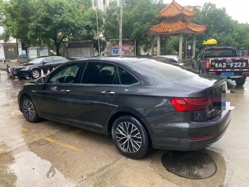汕头20年大众速腾8