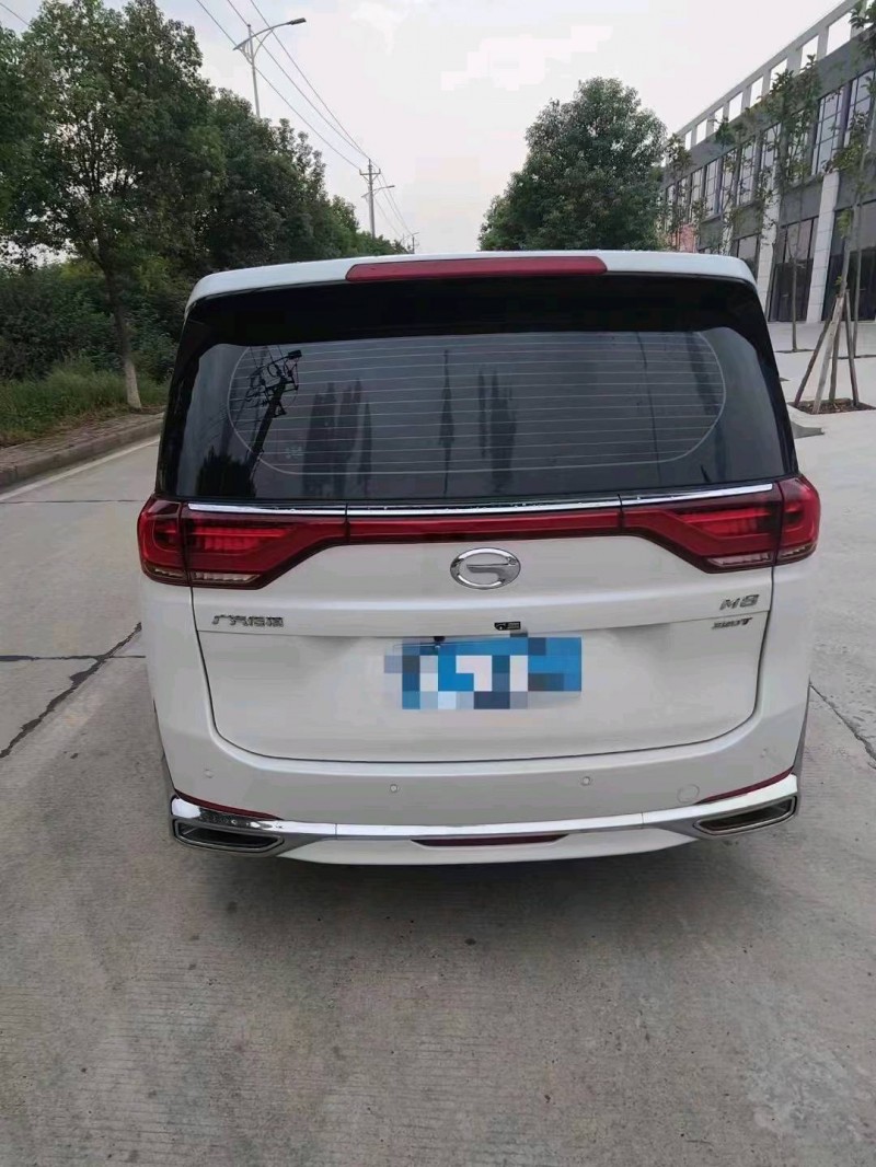 宜昌22年傳祺M84