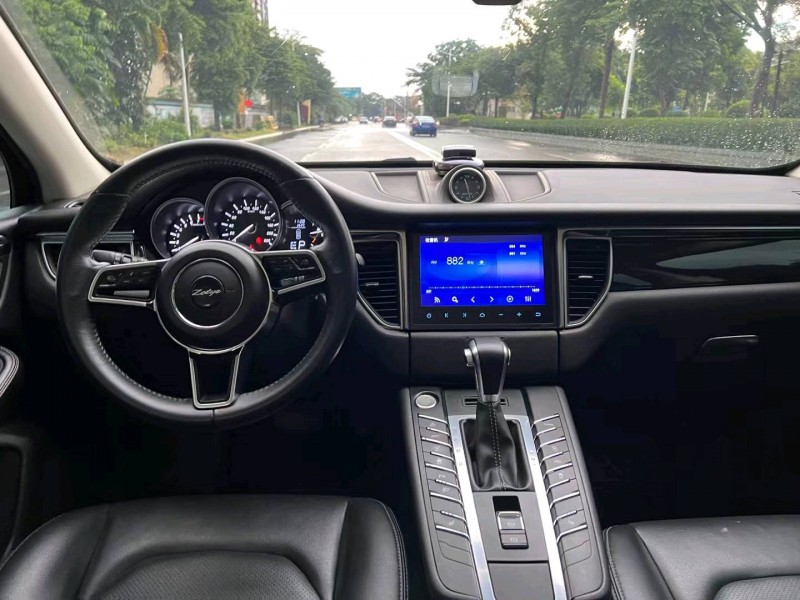 邯郸18年众泰SR95