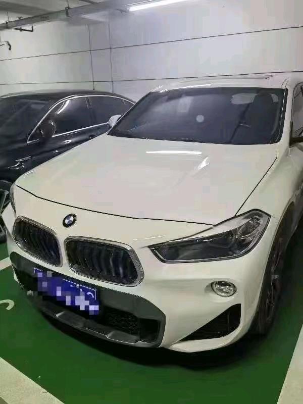上海19年寶馬X21