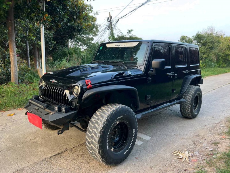 徐州16年Jeep牧马人2