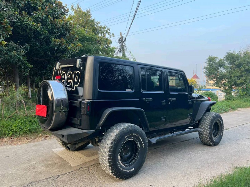 徐州16年Jeep牧马人7