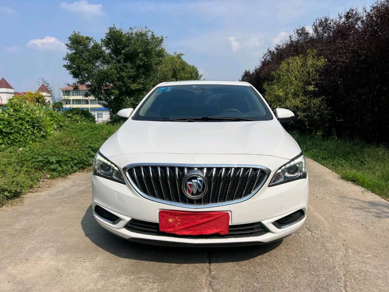 徐州17年别克威朗1