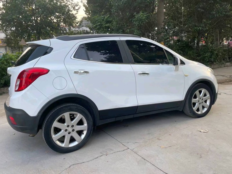 济宁13年别克昂科拉5