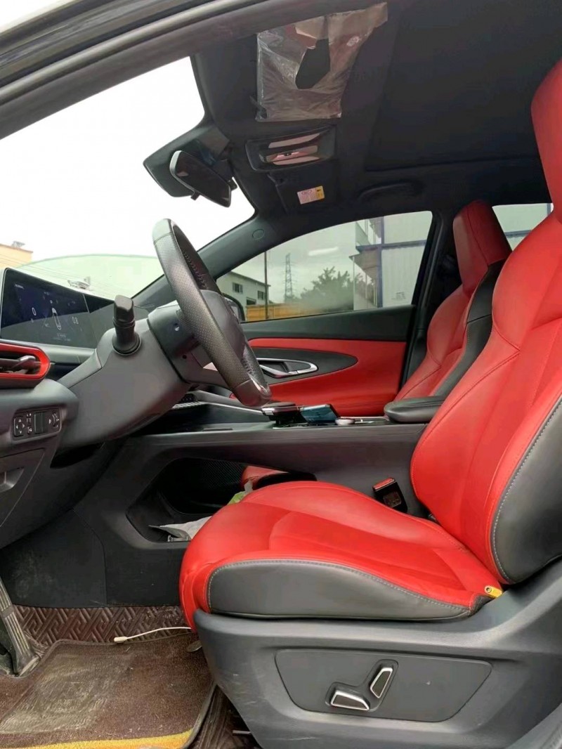 邯郸21年长安汽车UNI-T4