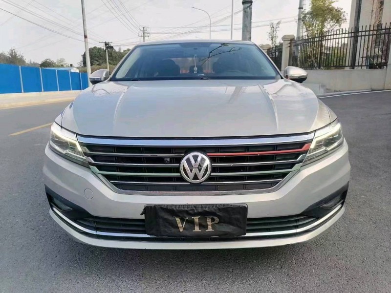 邯郸19年大众朗逸1