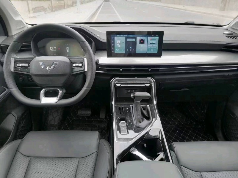 邯鄲22年五菱汽車星辰7