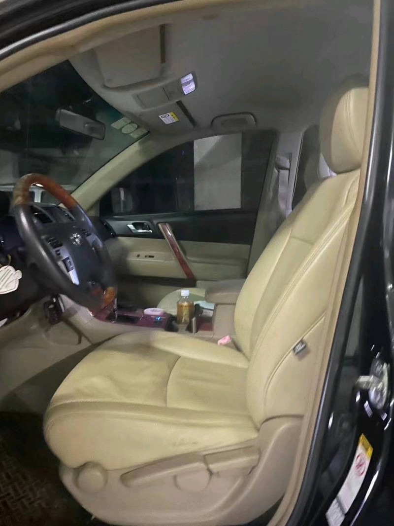 邯郸15年丰田汉兰达9