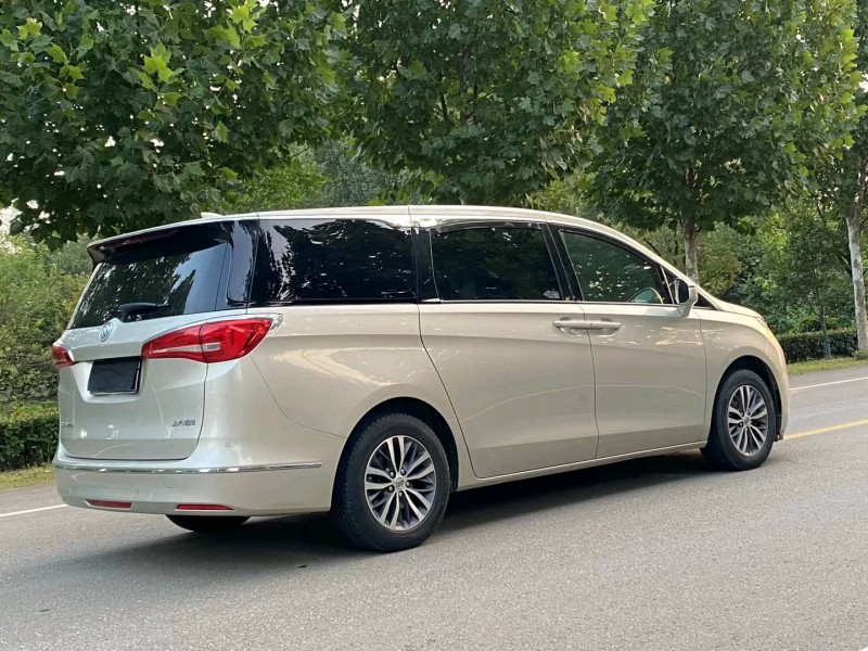 徐州17年别克GL88