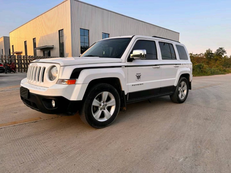 徐州15年Jeep自由客3