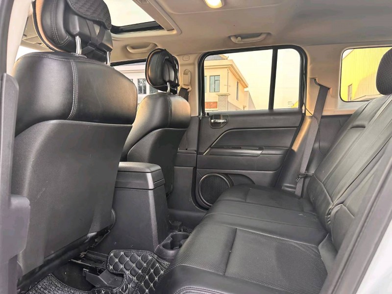 徐州15年Jeep自由客5