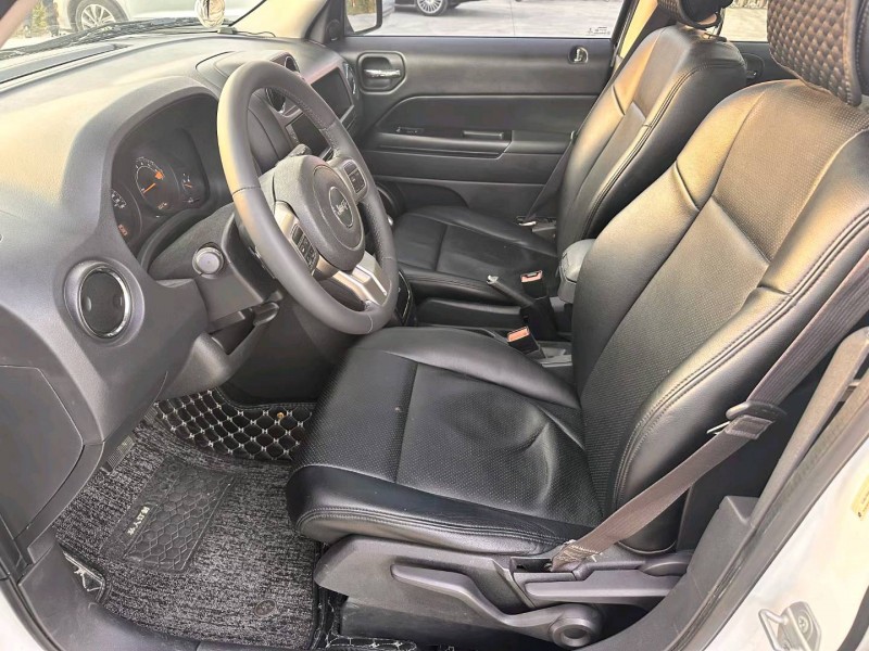 徐州15年Jeep自由客6