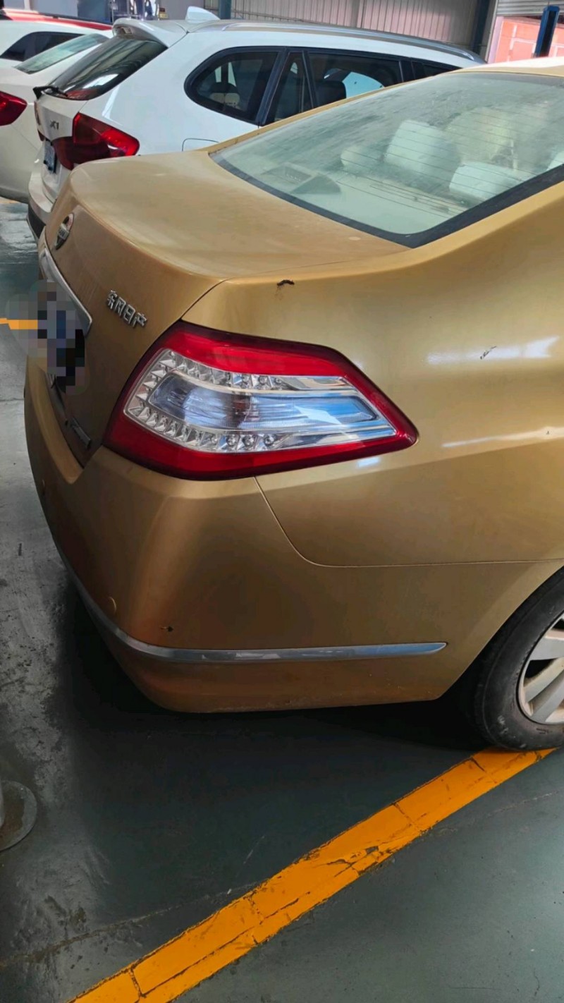 滄州11年日產天籟2