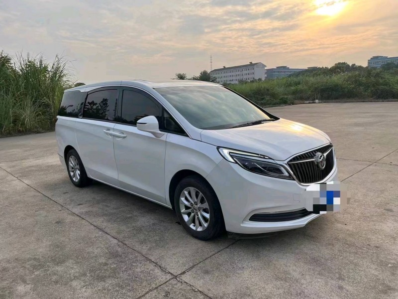 宜昌17年別克GL83