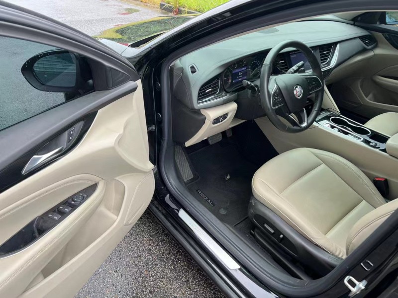 徐州21年别克君威4