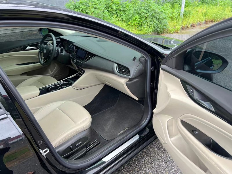 徐州21年别克君威7