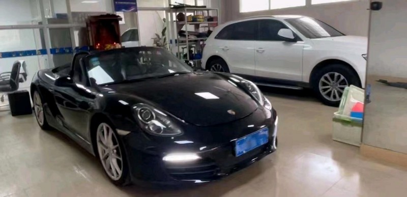 汕头17年保时捷Boxster5