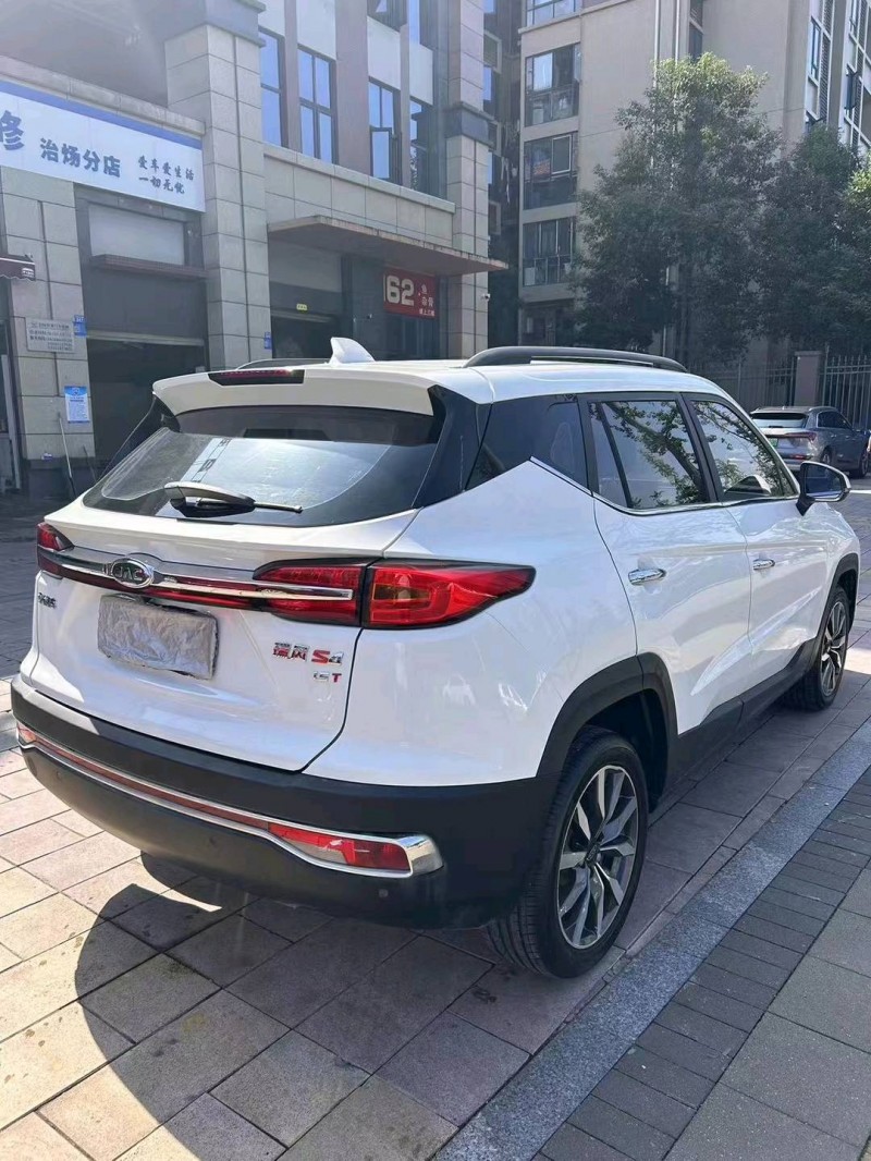 成都20年江淮瑞風8